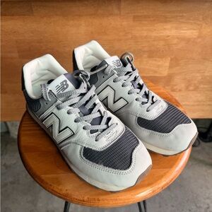 New Balance 574 Light Gray & Charcoal Retro Running Shoes